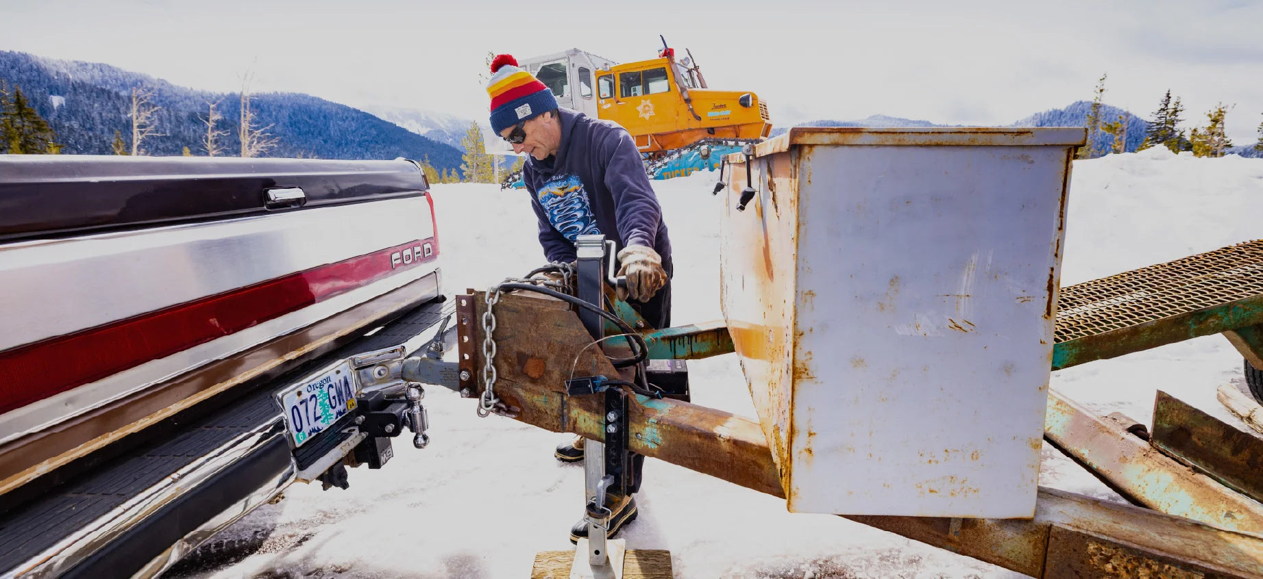 bwtrailerhitches-tow-and-stow-product-page-winter-2025